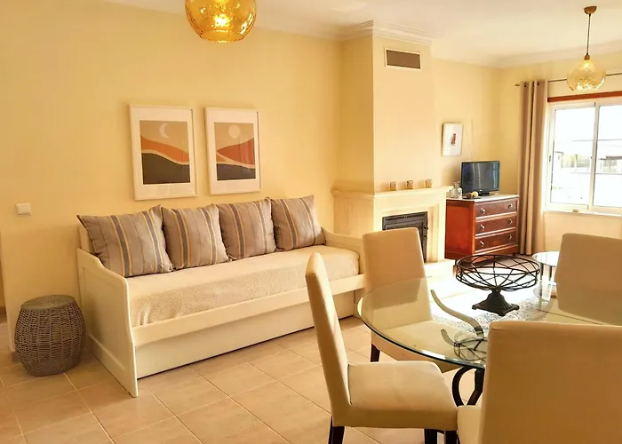 Palmeiras - T1 Com Piscina Baleal